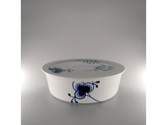 Royal Copenhagen Blå Mega Riflet Skål med Låg (22 cm / 145 cl)