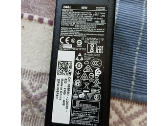 65W AC Adapter