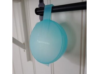 Tupperware Förgätmigej burk / behållare/ förvaring