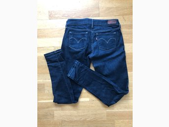 levis slight curve modern rise skinny