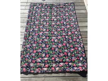Vaddtäcke vintage retro quiltat