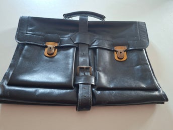 Svart italiensk vintage läder skinn portfölj briefcase väska retro