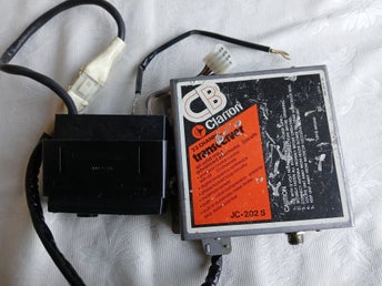 Defekt Clarion JC-202 S Vintage 23-kanals CB-radio/Sändtagare (med kontrollbox)