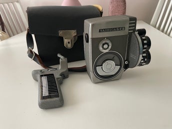 Yashica 8-E III – 8 mm filmkamera – 1959-1960 – originalväska - Fint Skick