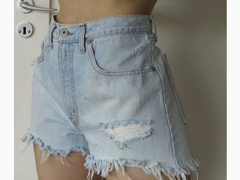 levis 615