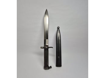 Äldre svensk bajonett stickbajonett med metallslida m/1896