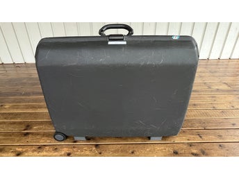Samsonite Oyster Hard Shell resväska.