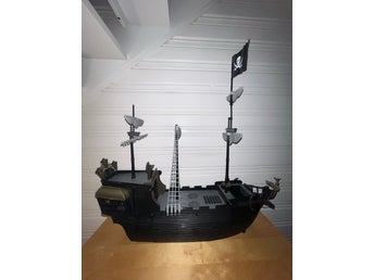 Piratskepp leksaksskepp. ”Zizzle Ultimate Black Pearl Playset” – Pirates of the