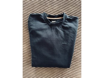Hugo Boss blå tröja
