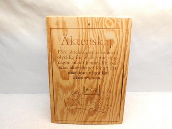 Äktenskap Roligt Vintage Träskylt med Roligt Text