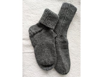 Sockor stl 37-39. Grå.