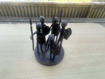 JÄRNFIGURIN med 5 krigare - Omärkt