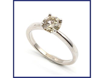 Ring, 18K vitguld, solitär, naturlig fancy-champagne diamant (1ctv, stl 18,35mm)
