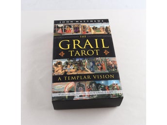 Se produkter som liknar John Matthews, The Grail Taro.. på Tradera ...