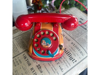 Barntelefon i plåt