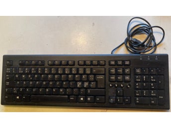 USB-tbord Låga Svenska tangenter. 100 % ok funktion. Stödben/tassar/lampor