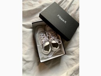 filippa k klockor filippa k klockor