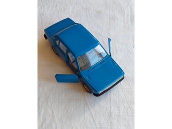 Burago 140 Fiat 131- Skala 1:24