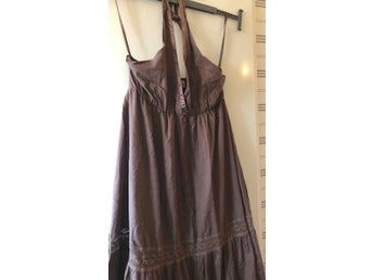 Vintage Sommar-Klänning Lång Brun Halterneck Boho Spets Sidenband Indiska L