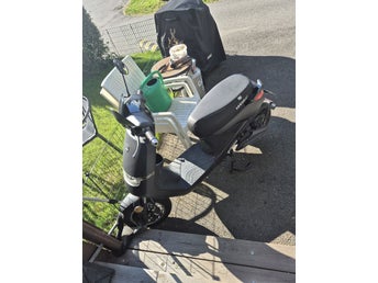 Viarelli Piccolo Elmoped