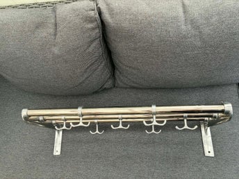 Äldre nätt hatthylla NOSTALGI Gunnar Bolin Essem Design funkis 40-tal hat shelf