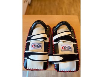 Fairtex Thai pads