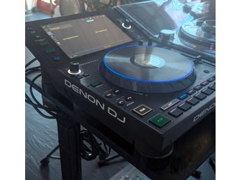 Denon SC6000 Prime + Decksaver
