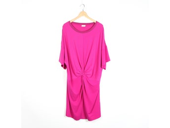 By Malene Birger Lila Dam Stl.L