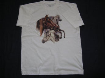 EXTRA CLEARING SALE-AMERICAN T-SHIRT-PRINTED( THREE HORSES)-L-64+FREIGHT47