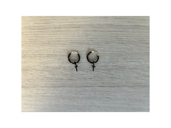 Örhängen små kors sterling silver 925 svart emalj