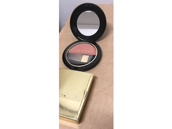 Bruno Vassari Blusher, Ny