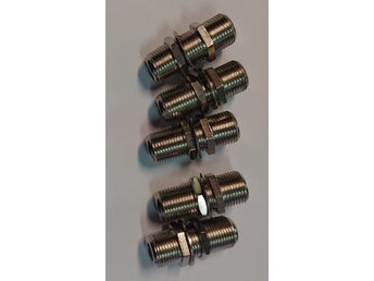 Skarvkontakt för koaxialkabel typ F/hona-F/hona i 5-pack