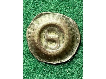 1 Brakteat eller 1 Penning 1313-1363