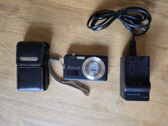 Digitalkamera Casio Exilim EX-S10 (Defekt?)