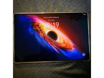 MagicPad 4 12.3” OLED 165Hz