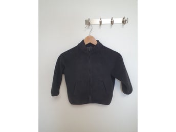 Zara svart fleecejacka, Strl: 110 cm 5 år