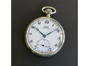 Tissot Antimagnetique fickur 48.2mm från 1944