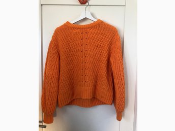 ᐈ Köp & sälj Damtröjor second hand på Tradera ᐈ Köp & sälj Damtröjor second hand på Tradera