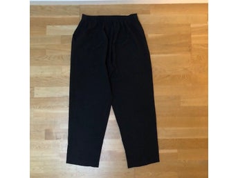 Vintage women's classic flat front elasticated back black pants size EU 46