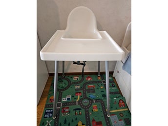 IKEA Antilop barnstol med bricka och säkerhetsbä