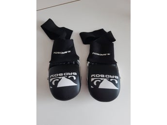 Svarta Bad Boy Pro Series MMA Träningshandskar stlk l/xl / 10r