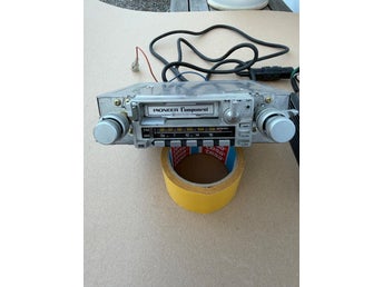 Pioneer KEX-20 bilstereo med GM-40 förstärkare