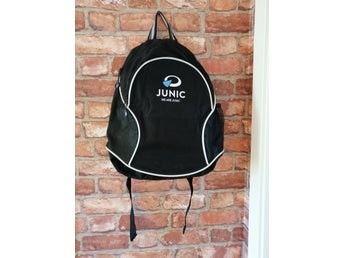 Junic svart ryggsäck