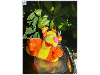 Tiger i Nalle Puh Charm mjukdjur kramdjur Retro Vintage