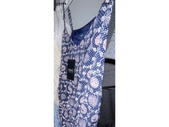 ~ NEXT ~ Byxdress/Jumpsuit ”Floral Navy” Dam, Storlek L ~ Blommönster, Ärmlös