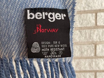 BERGER of Norway blå brun grå ull filt ullpläd