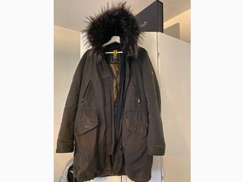 Blonde No.8 vinterjacka (387515762) ᐈ Köp på Tradera Blonde No.8 vinterjacka (387515762) ᐈ Köp på Tradera