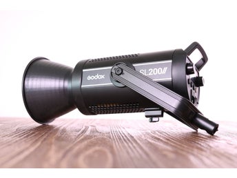 Godox SL200 II Video & Studiolampa inkl. tillbehör