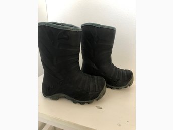Viking stövlar strl 23 Viking stövlar strl 23