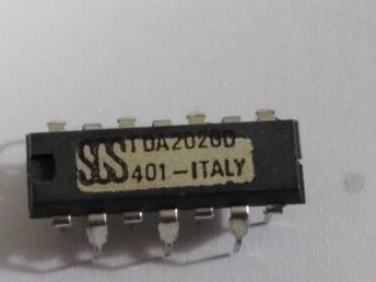 TDA2020D/401 ITALY Vinylborsen-skivbutik